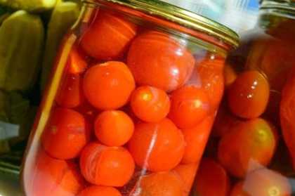 Як швидко приготувати солоні помідори - швидкий рецепт за 5 хвилин