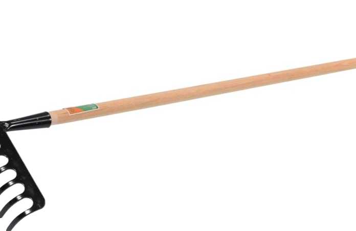 Які бувають граблі для дачі фото, характеристика, різновиди