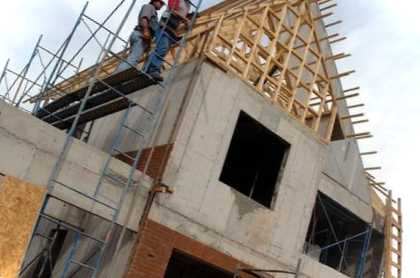 Будівництво майстерні на ділянці від плану до реалізації