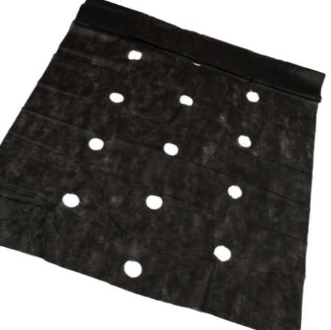 Перфорована мульча як використовувати плівку для саду та городу