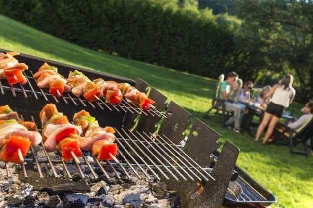 Що робити з друзями на дачі найкращі ідеї для відпочинку компанією