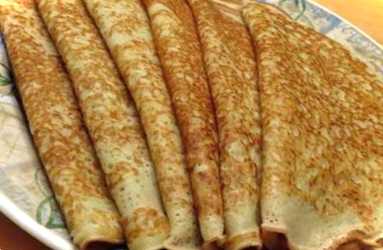 Готуємо оригінальні млинці - легкі рецепти на масляну і не тільки