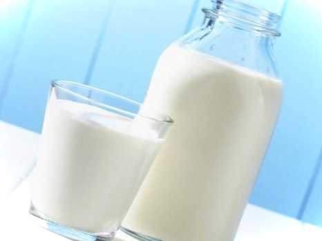 Особливості добрива, які рослини можна поливати кефіром