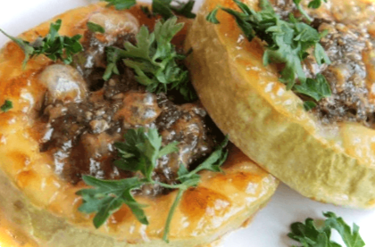 Фаршировані кабачки м'ясним фаршем, запечені у духовці. Швидко та смачно!