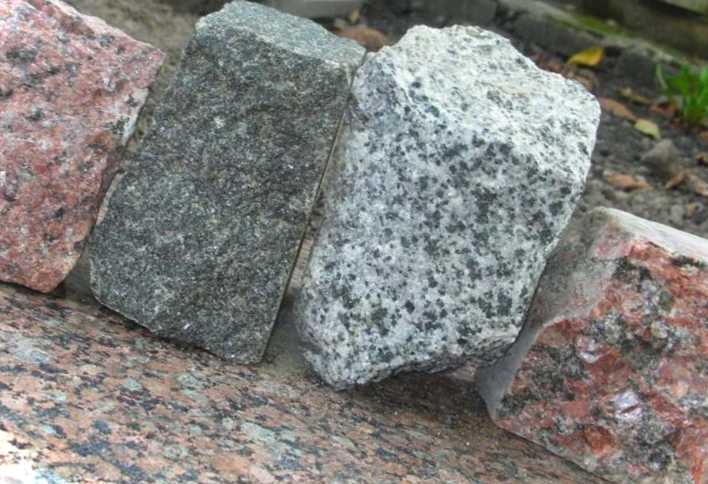 Альпійський камінь для декорування саду. Що можна використовувати для дизайну