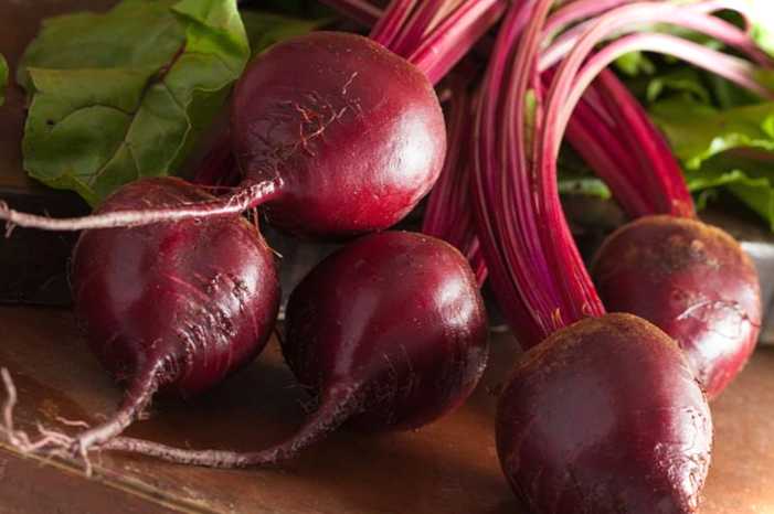 Буряк консервований без оцту - як правильно приготувати?