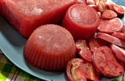 Як заморозити помідори на зиму свіжими, в домашніх умовах